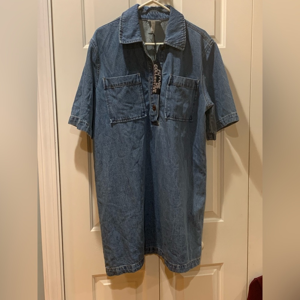 NWT Future Collective jean dress size Large
